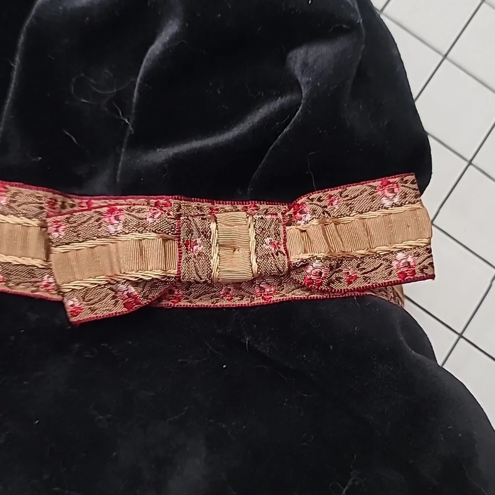 Girls American Girl Rebecca‎ Black Velvet Bucket Hat - Gently pre-loved